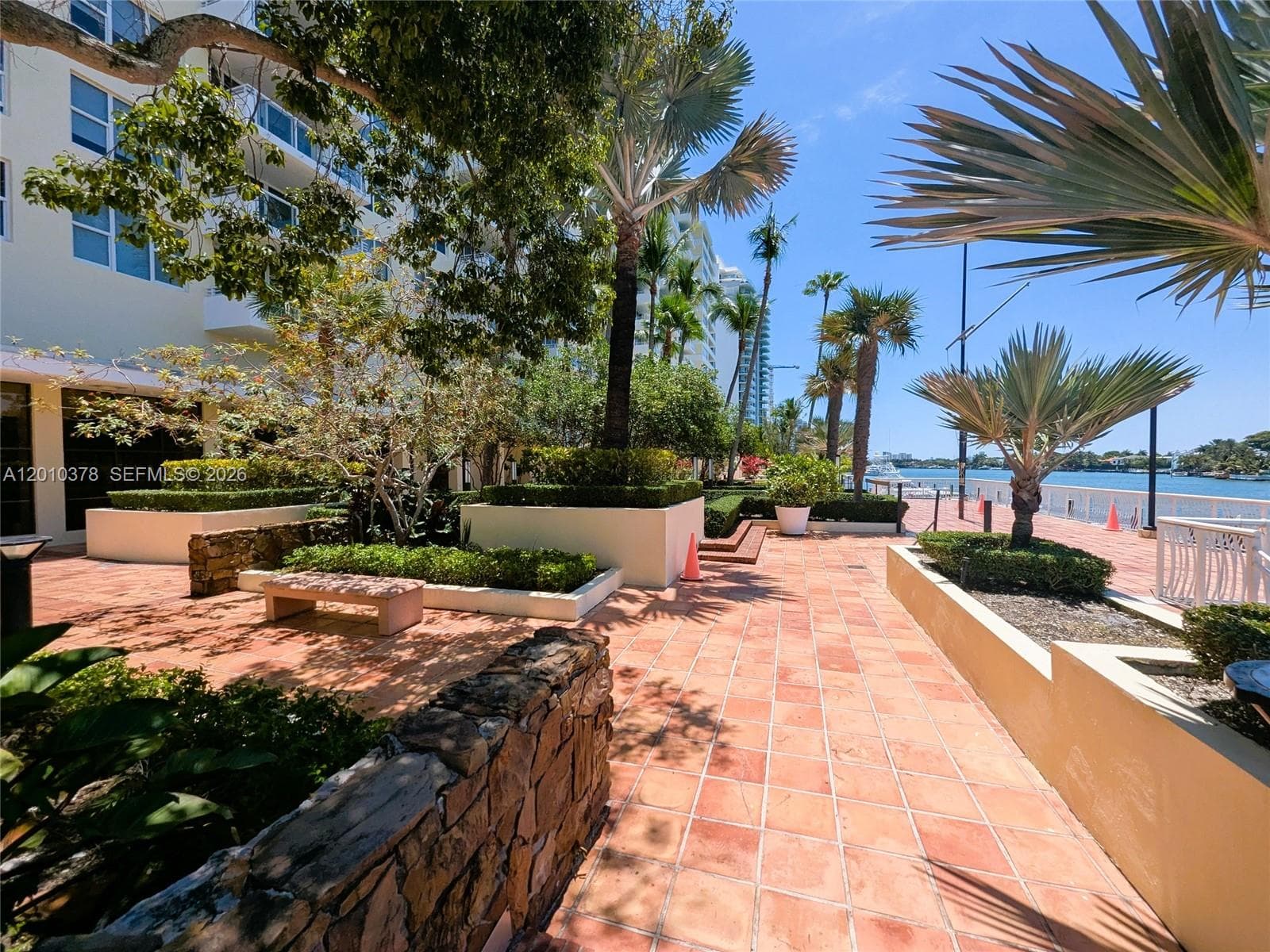 5600 Collins Ave # 9E, Miami Beach FL 33140 — 65