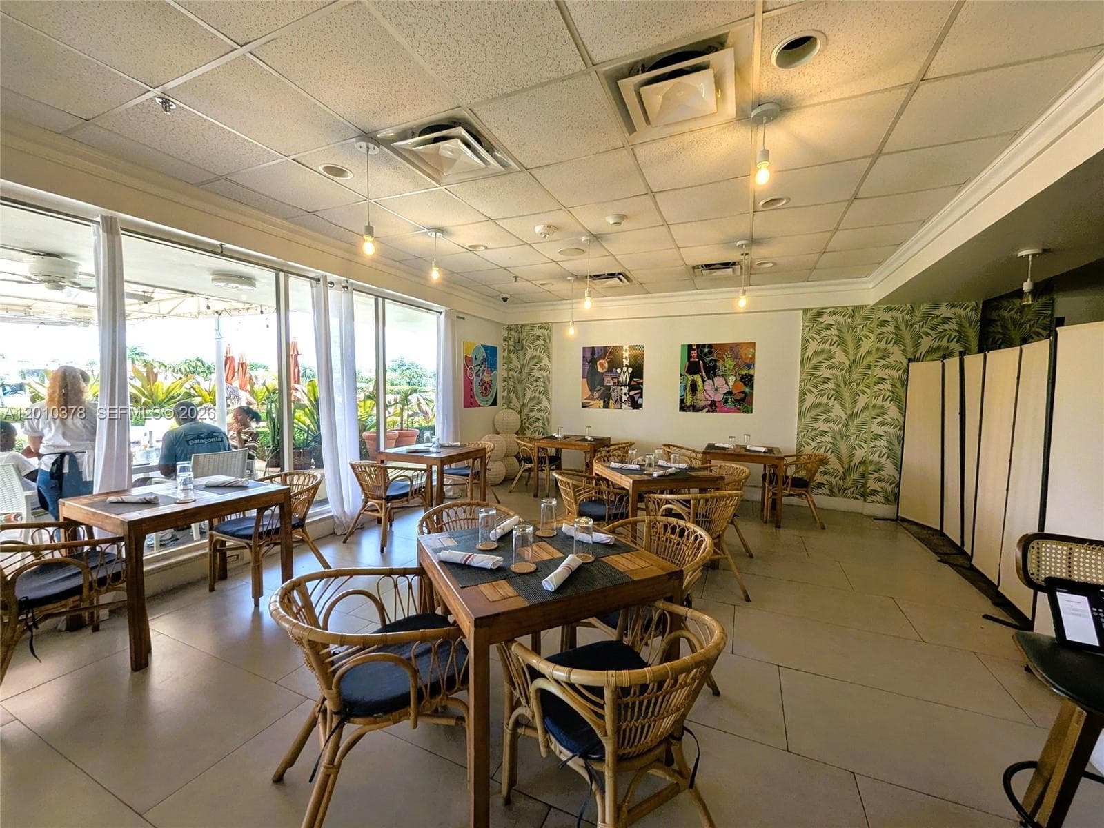 5600 Collins Ave # 9E, Miami Beach FL 33140 — 54