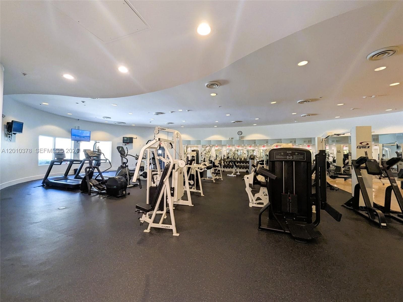 5600 Collins Ave # 9E, Miami Beach FL 33140 — 49