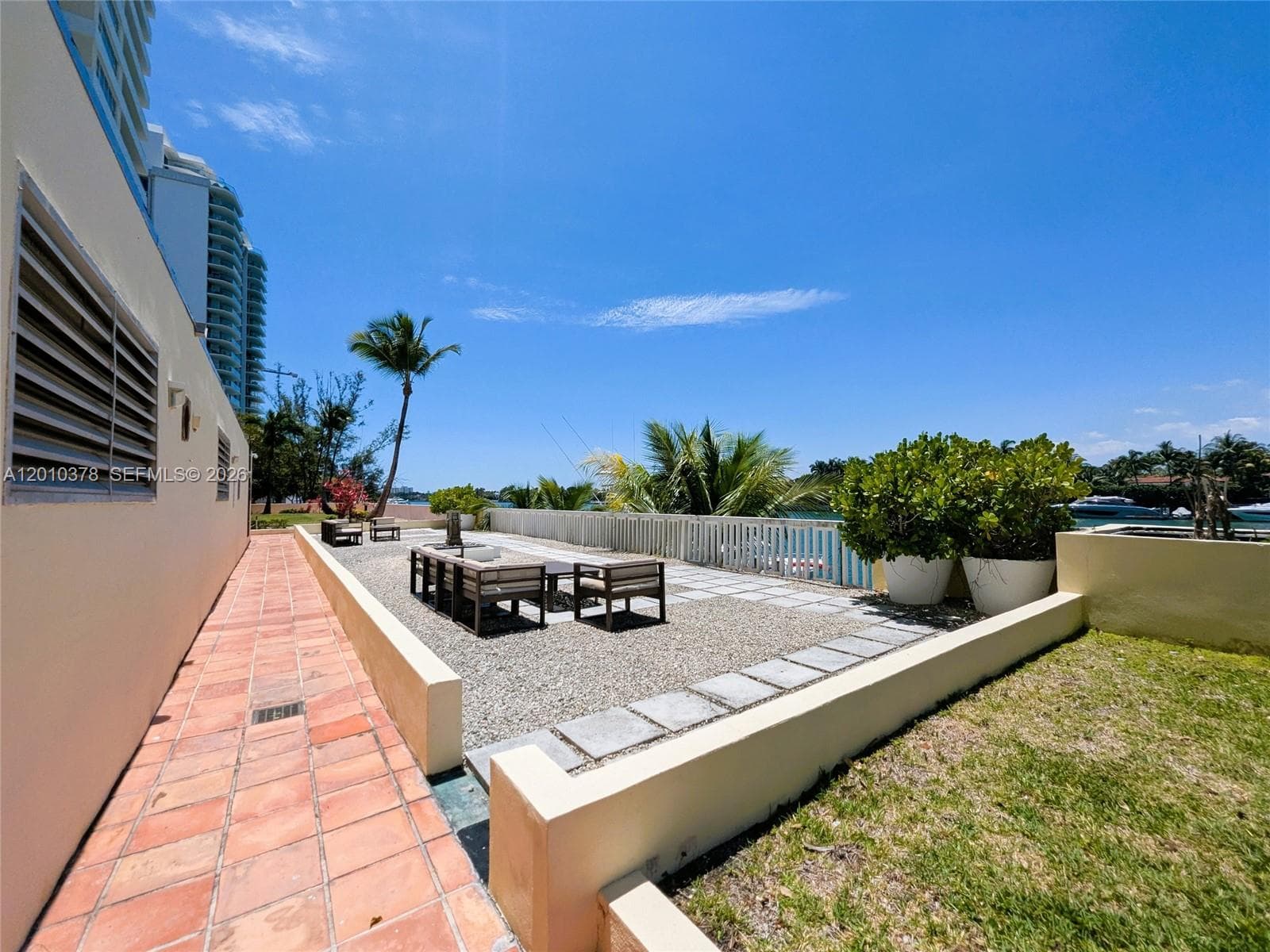 5600 Collins Ave # 9E, Miami Beach FL 33140 — 67