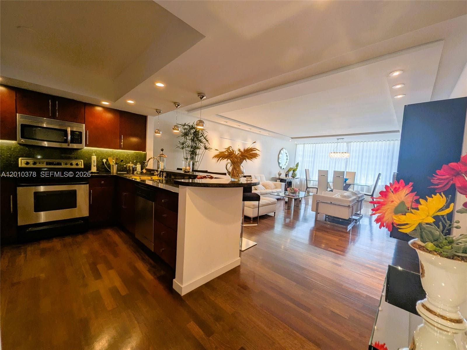 5600 Collins Ave # 9E, Miami Beach FL 33140 — 4