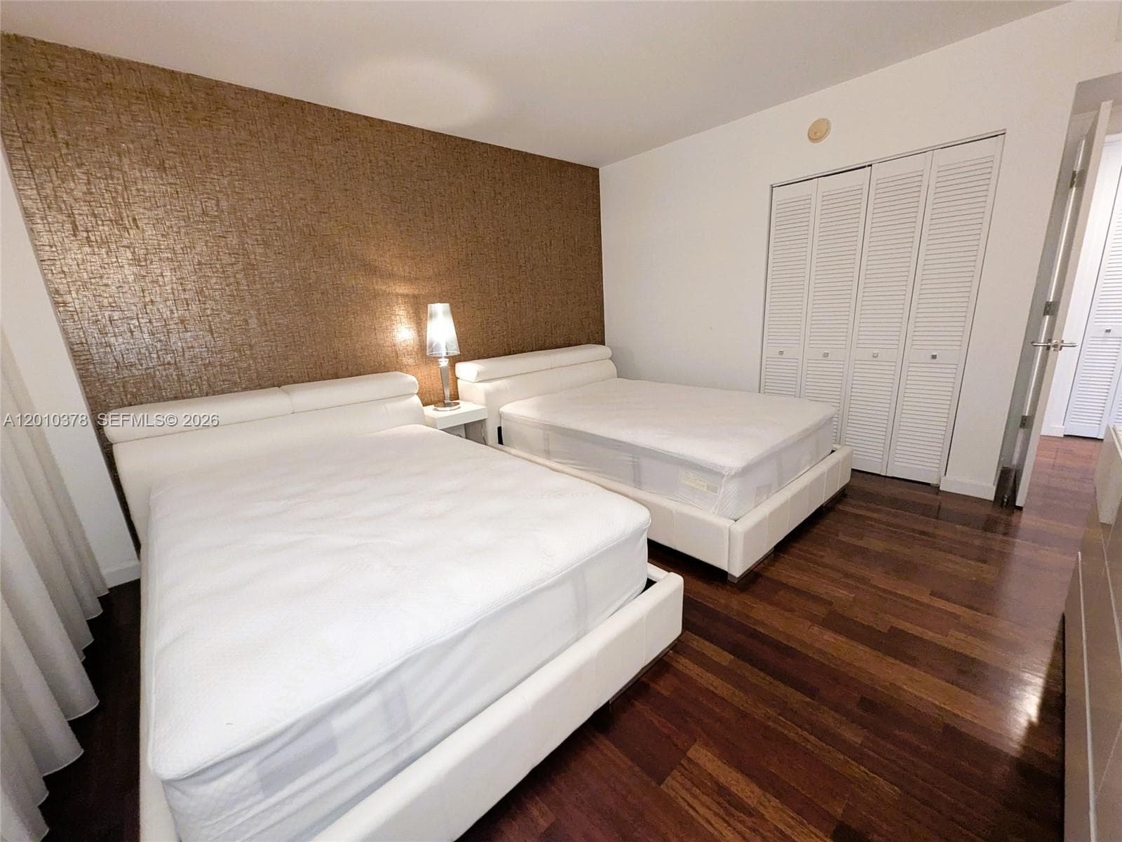 5600 Collins Ave # 9E, Miami Beach FL 33140 — 21
