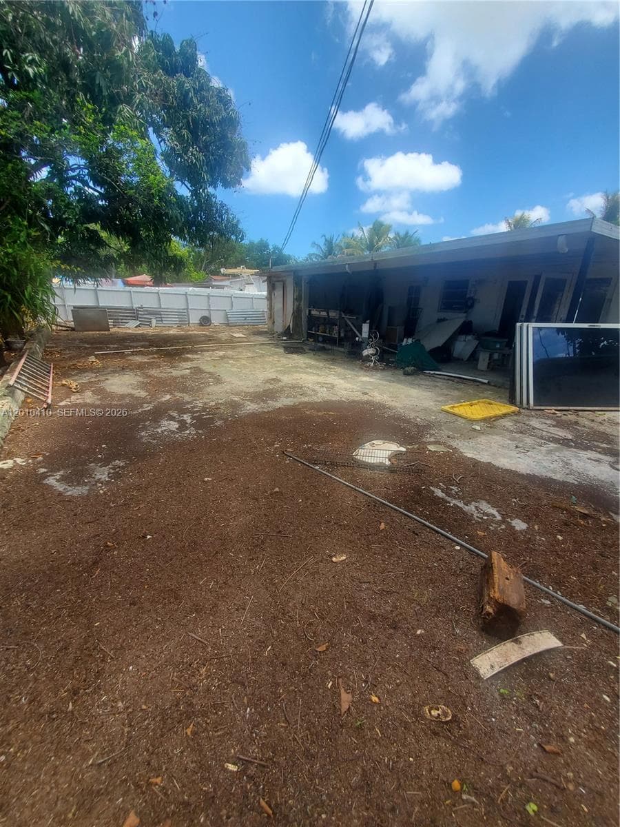 12445 SW 185th Ter, Miami FL 33177 — 5
