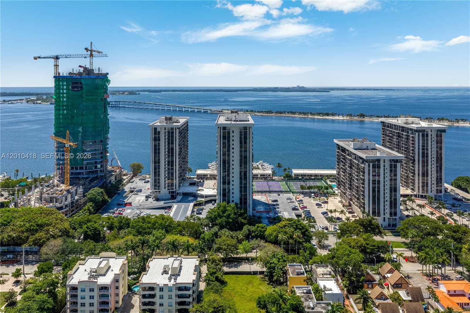 1901 Brickell Ave # B1809, Miami FL 33129 — 32