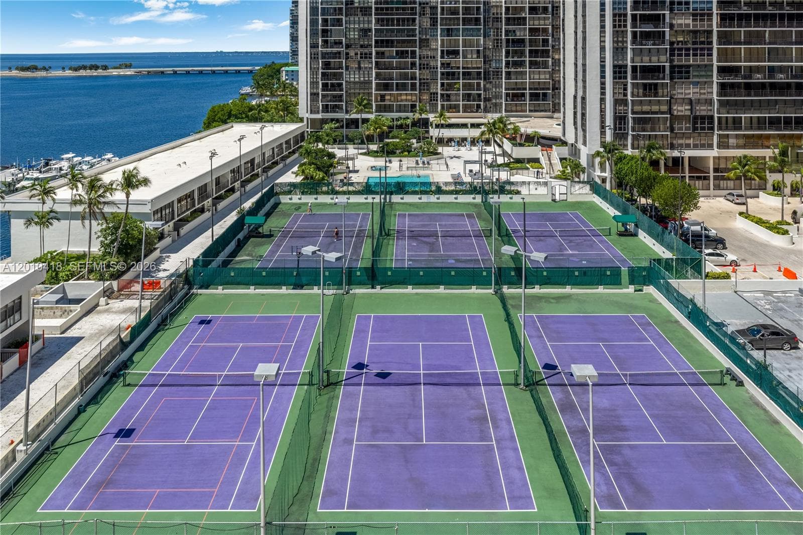 1901 Brickell Ave # B1809, Miami FL 33129 — 30