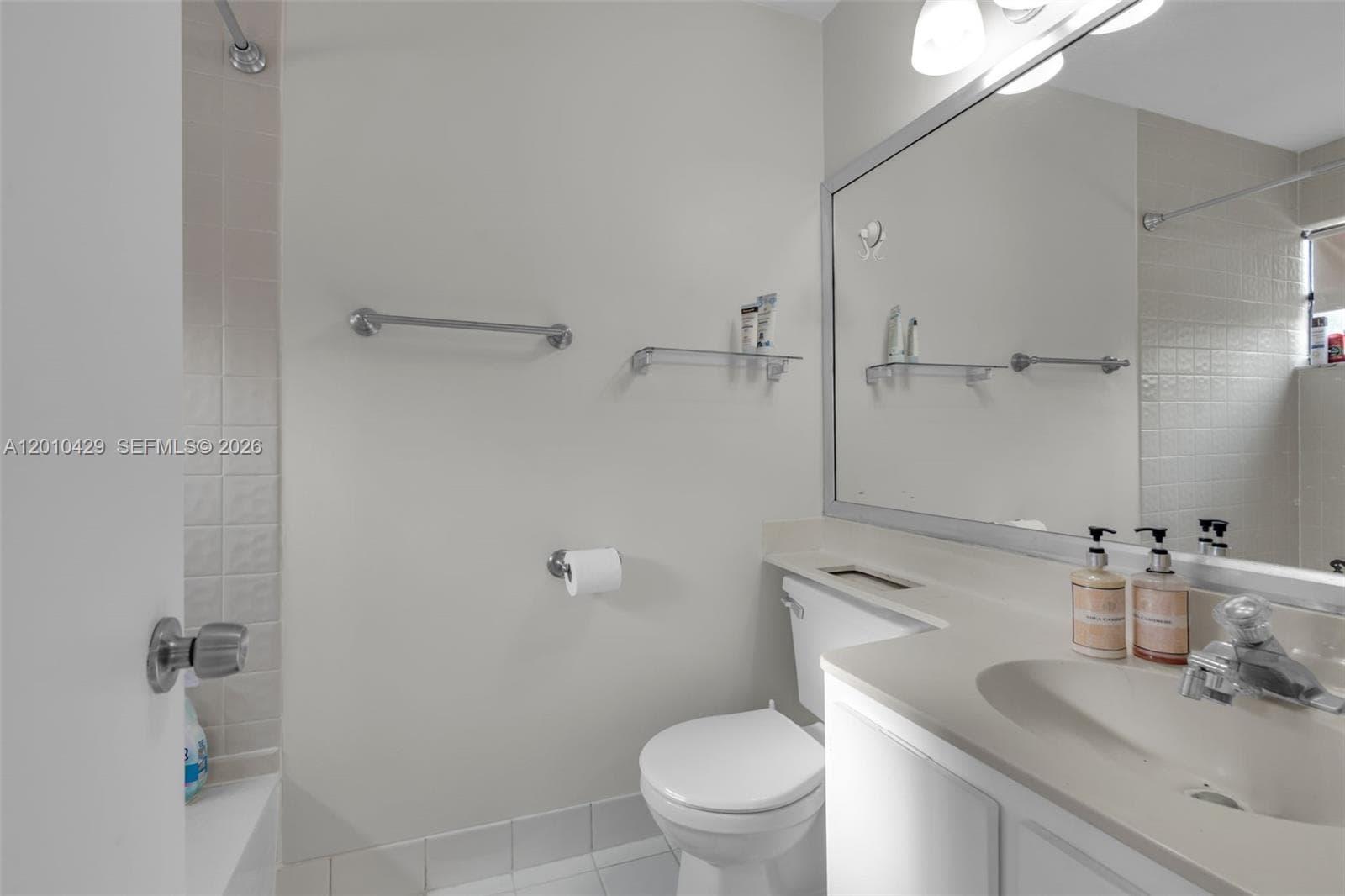 20904 Leeward Ct # 2, Aventura FL 33180 — 20
