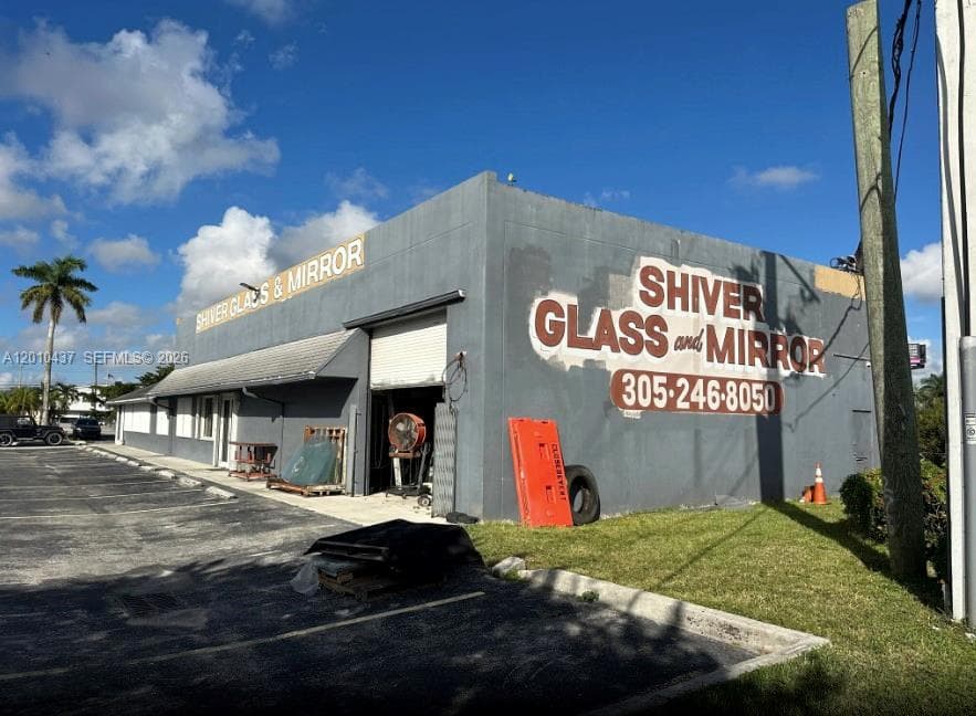 10 NE 3rd St, Florida City FL 33034 — 2