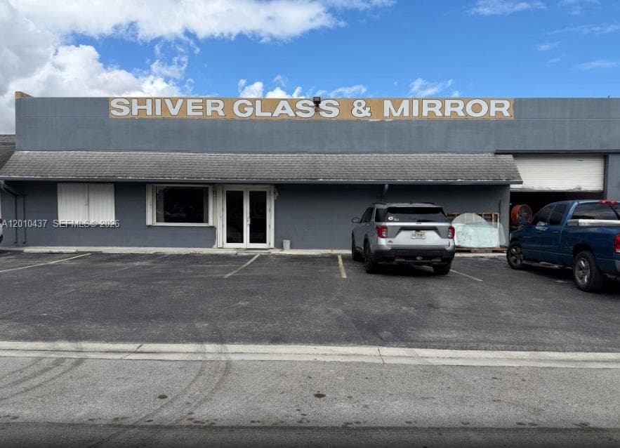 10 NE 3rd St, Florida City FL 33034 — 1