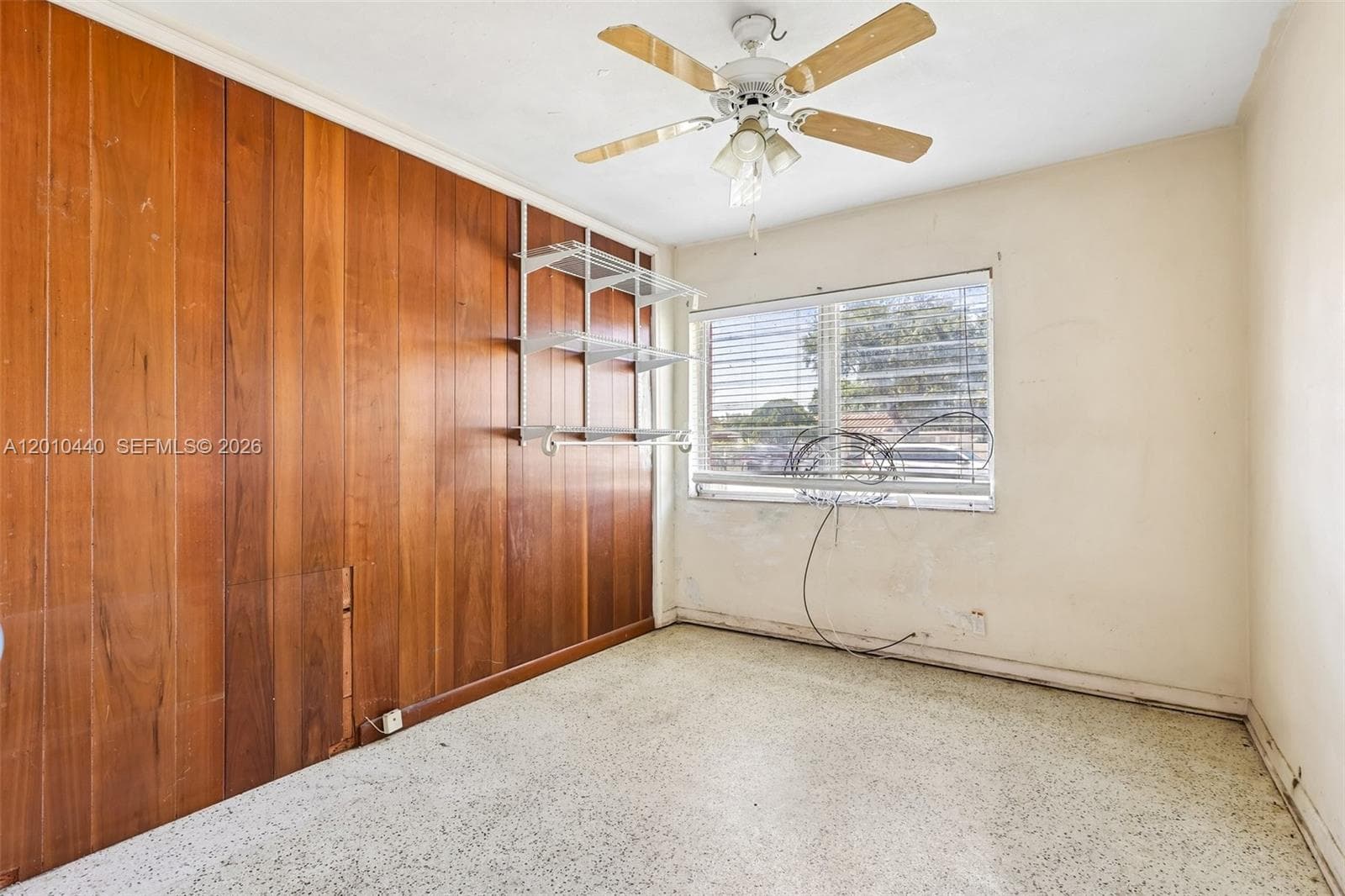 921 NE 159th St, North Miami Beach FL 33162 — 23