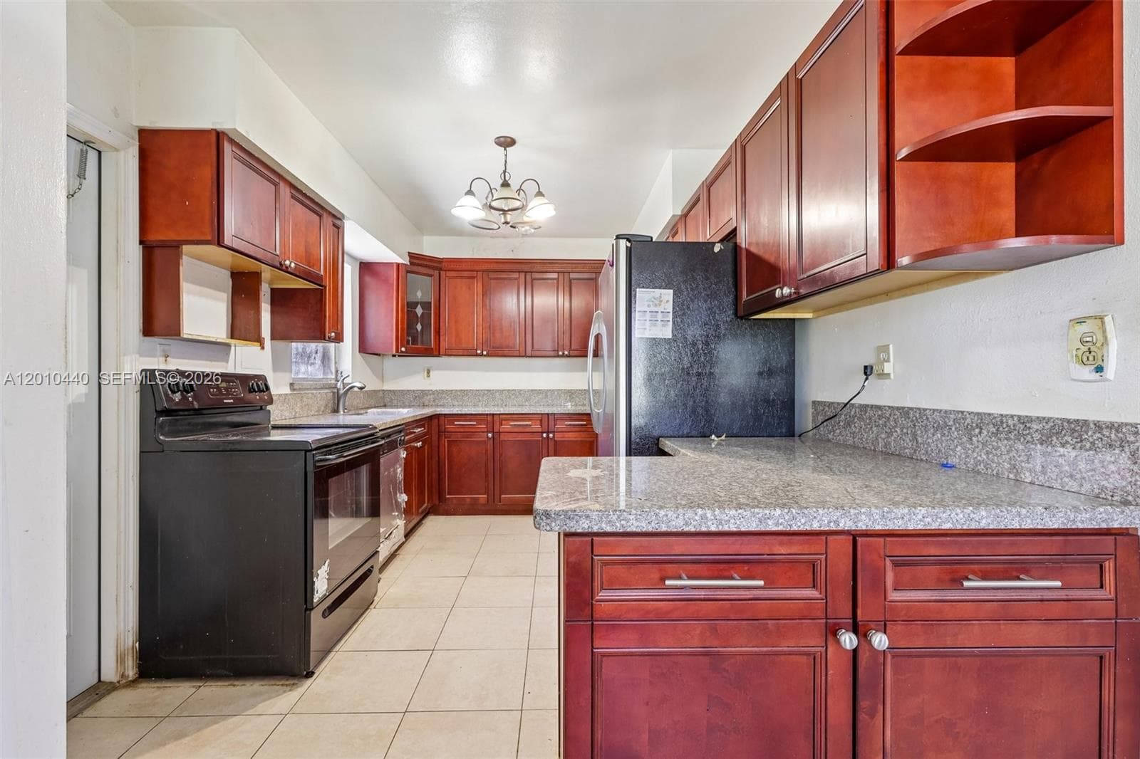 921 NE 159th St, North Miami Beach FL 33162 — 27