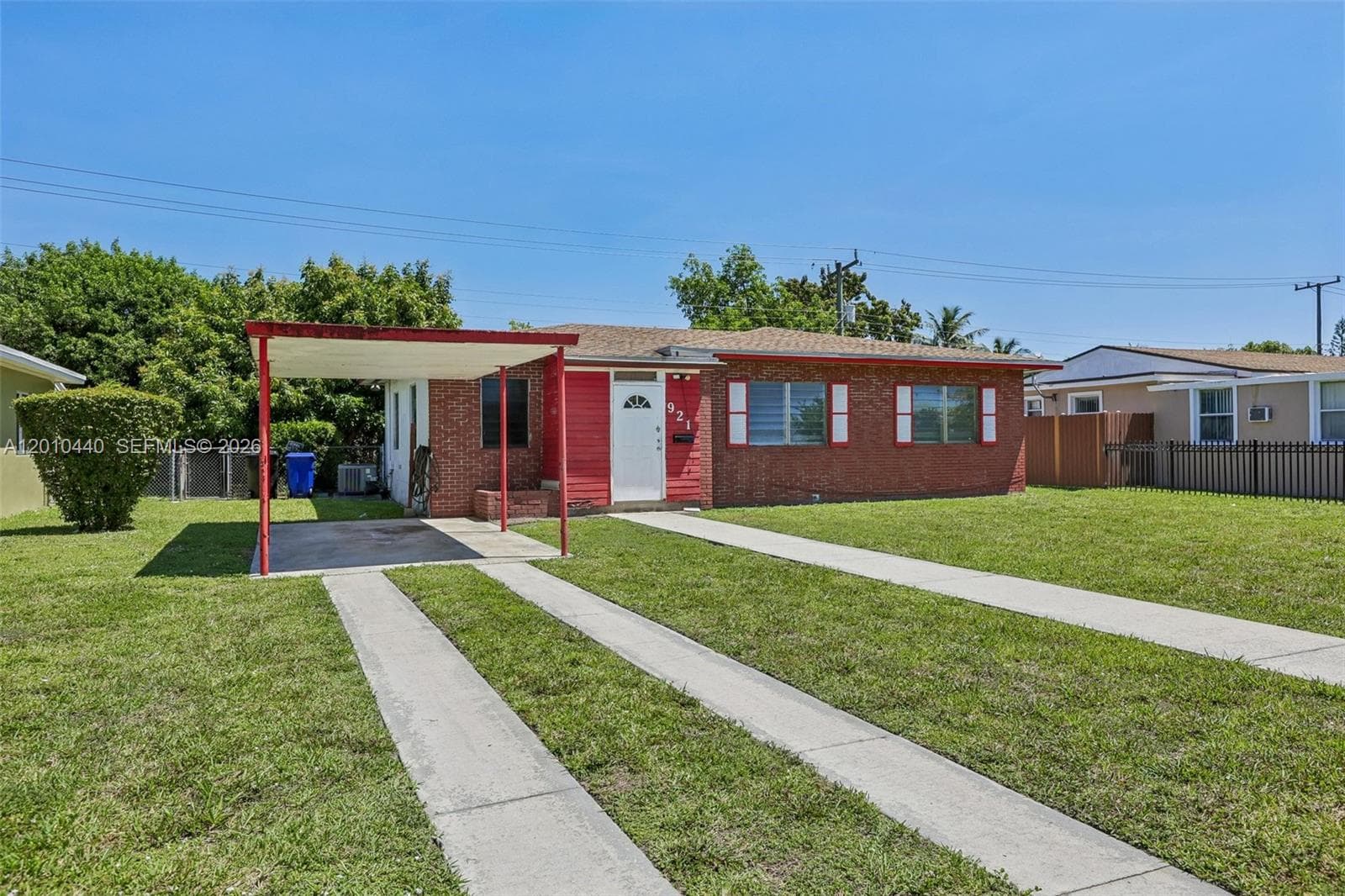 921 NE 159th St, North Miami Beach FL 33162 — 2