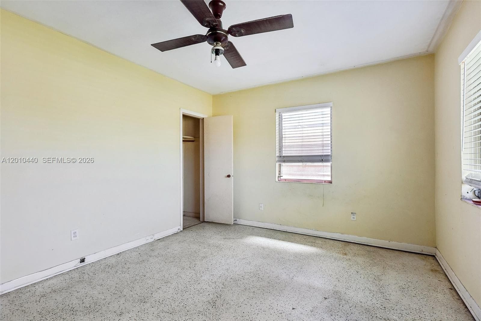 921 NE 159th St, North Miami Beach FL 33162 — 17