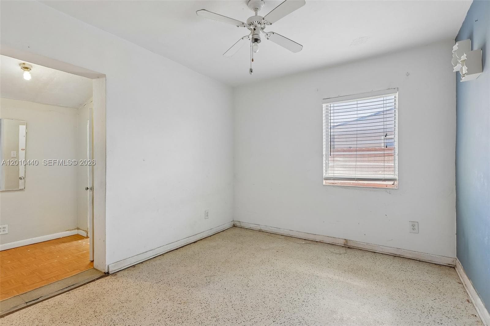 921 NE 159th St, North Miami Beach FL 33162 — 16