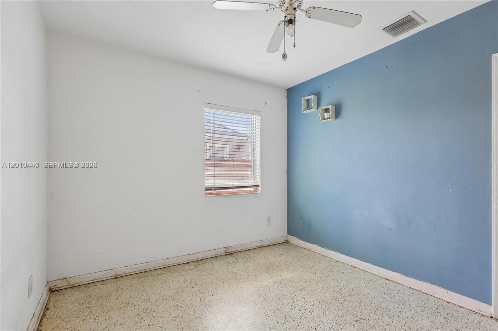921 NE 159th St, North Miami Beach FL 33162 — 12