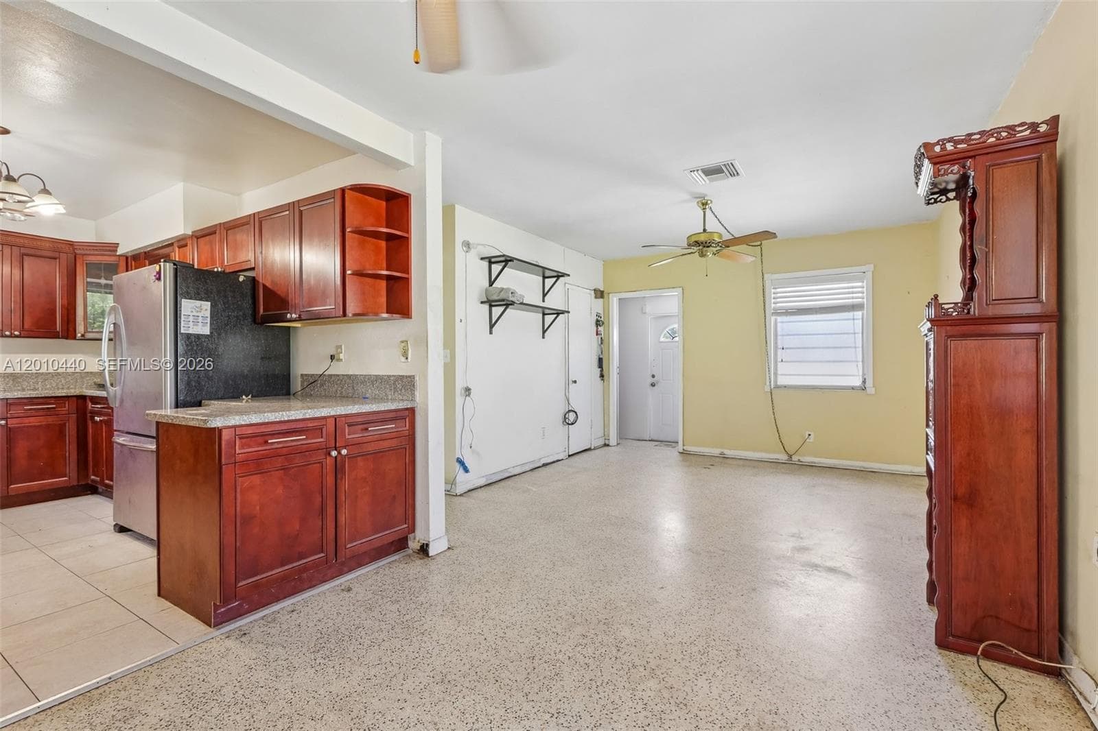 921 NE 159th St, North Miami Beach FL 33162 — 28
