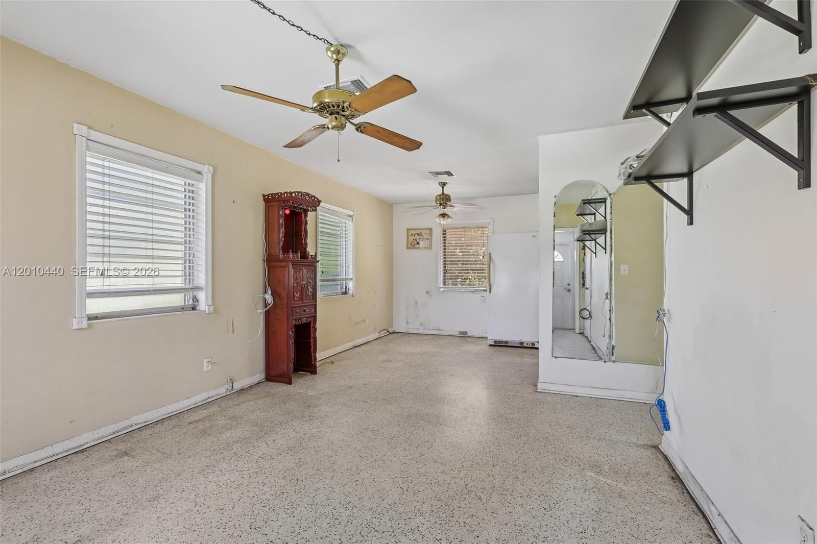 921 NE 159th St, North Miami Beach FL 33162 — 31