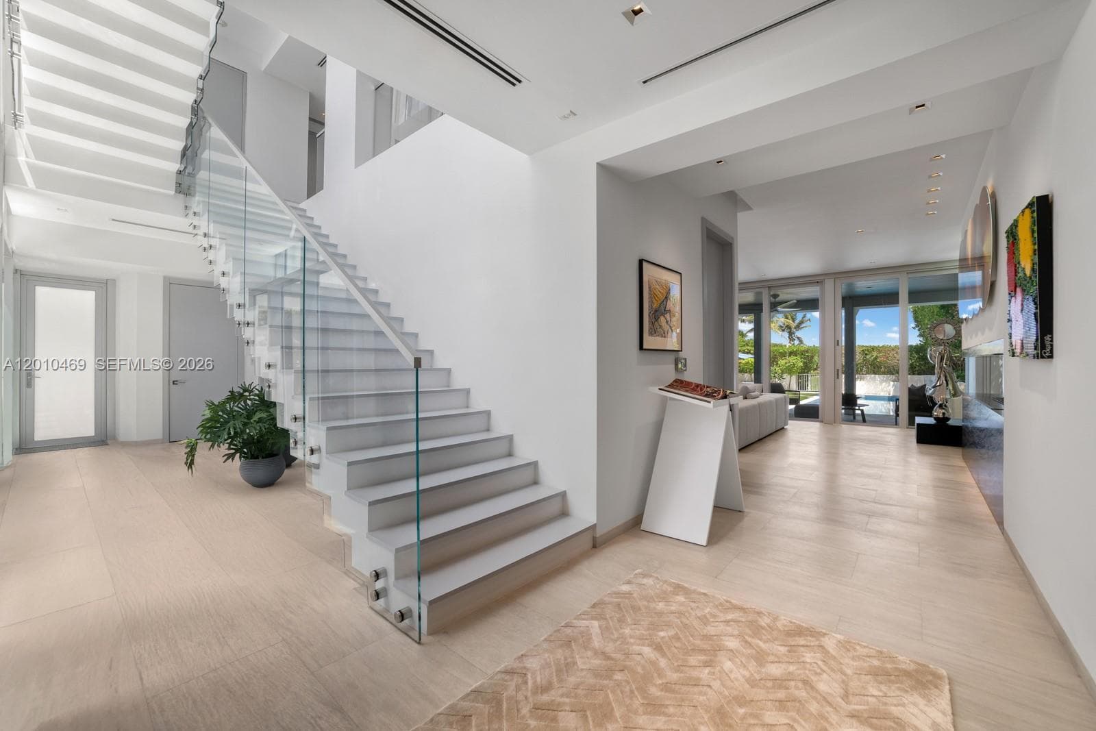 7815 Atlantic Way, Miami Beach FL 33141 — 33
