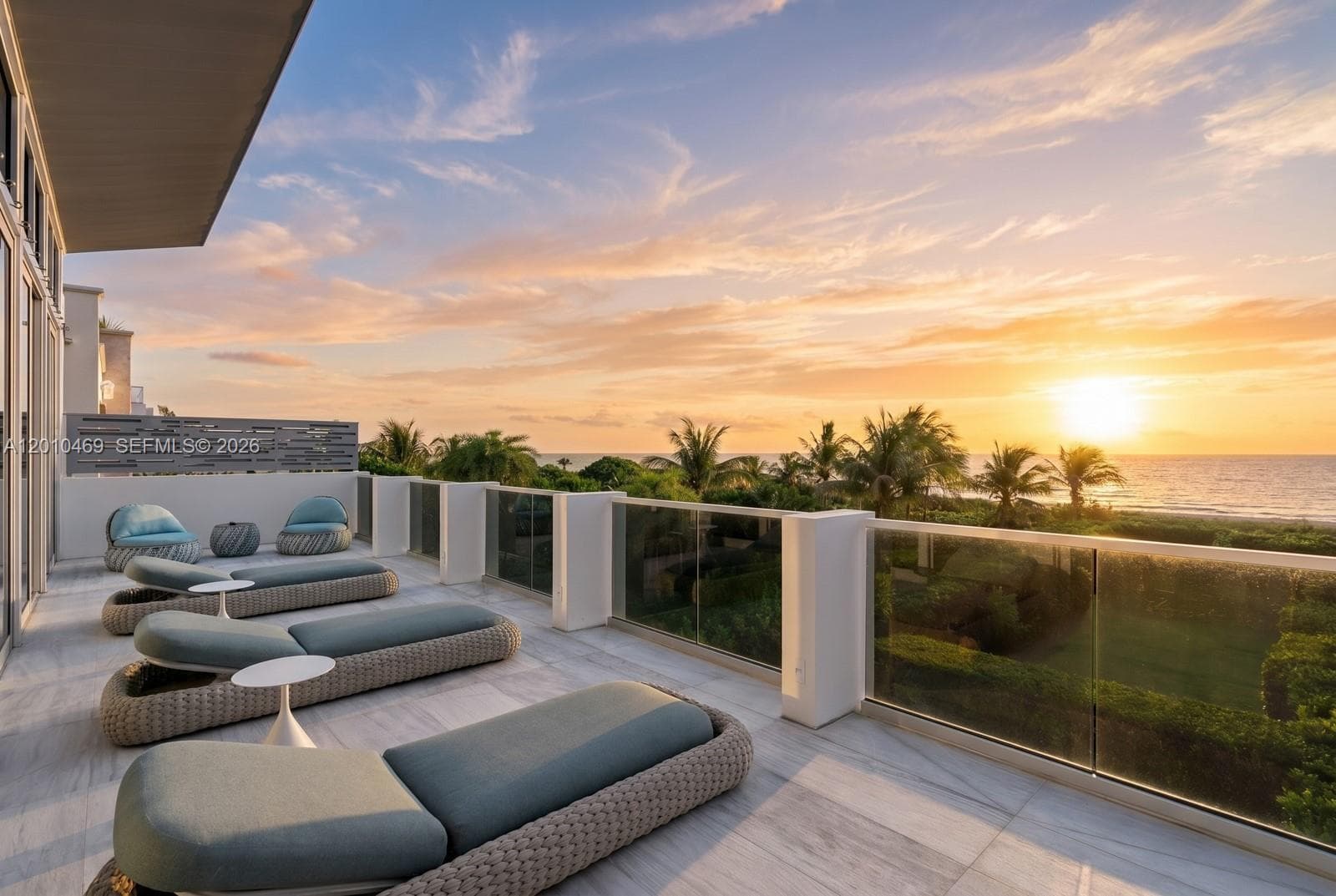 7815 Atlantic Way, Miami Beach FL 33141 — 25