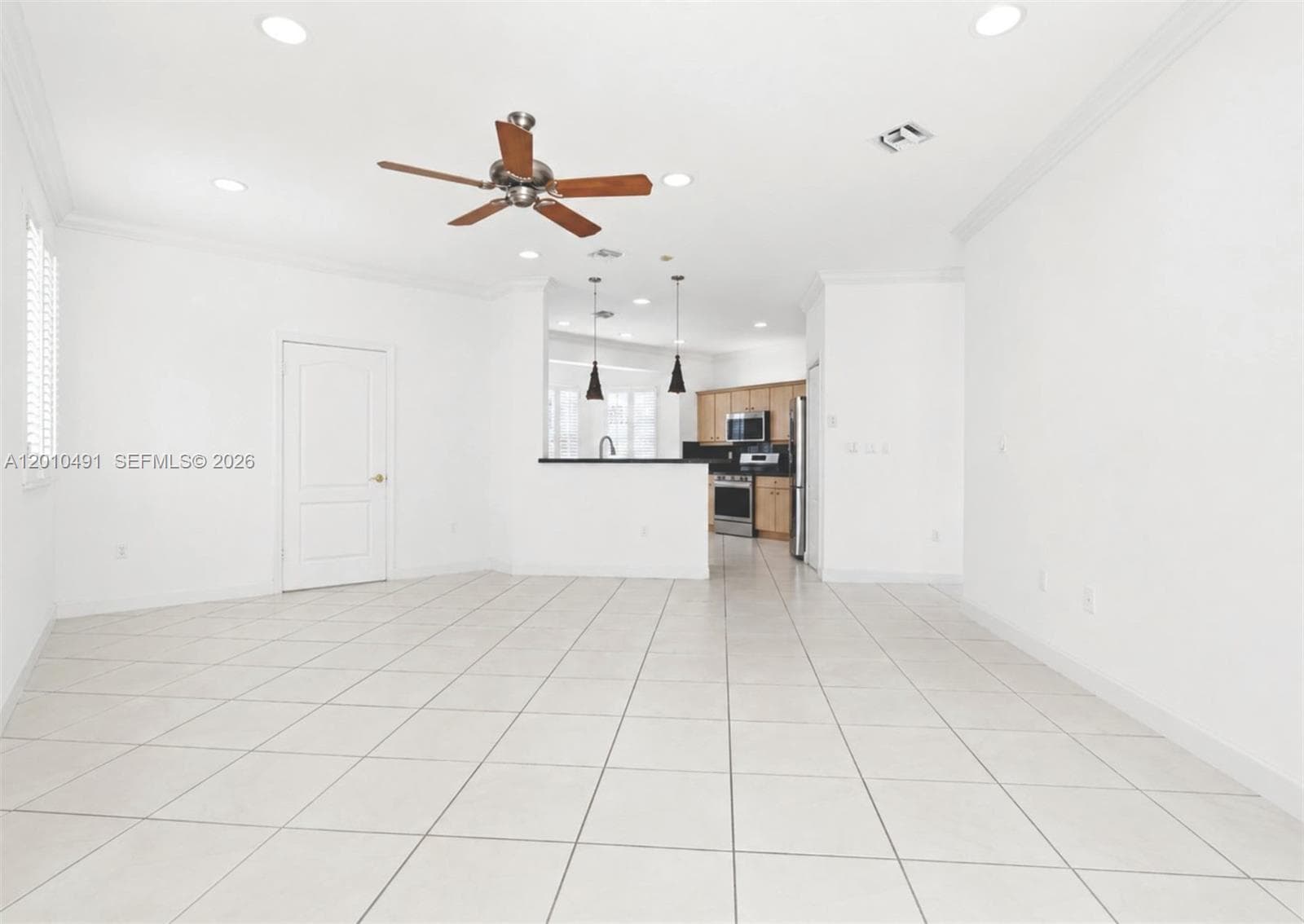 15203 SW 142nd Ave, Miami FL 33177 — 17