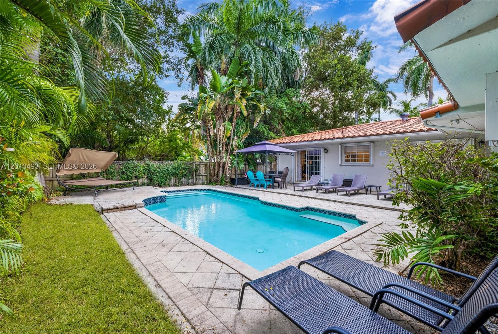 7711 Coquina Dr, North Bay Village FL 33141 — 3