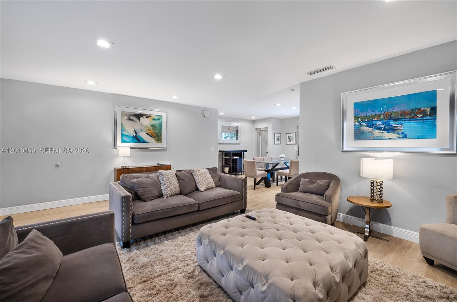 7711 Coquina Dr, North Bay Village FL 33141 — 33