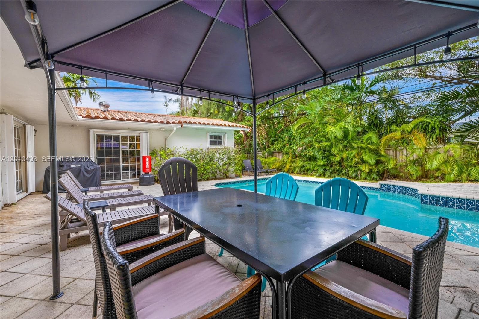 7711 Coquina Dr, North Bay Village FL 33141 — 41