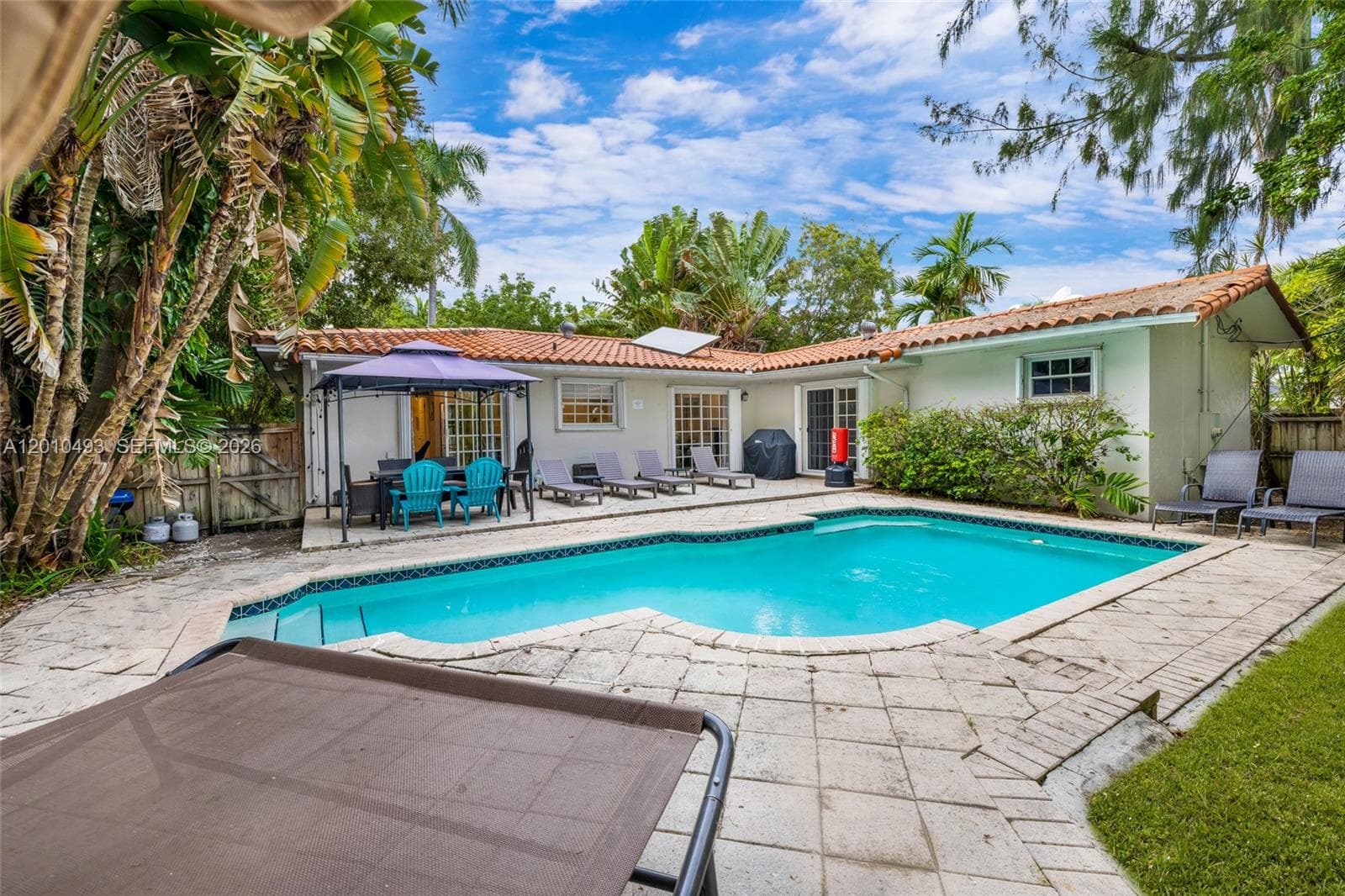 7711 Coquina Dr, North Bay Village FL 33141 — 39