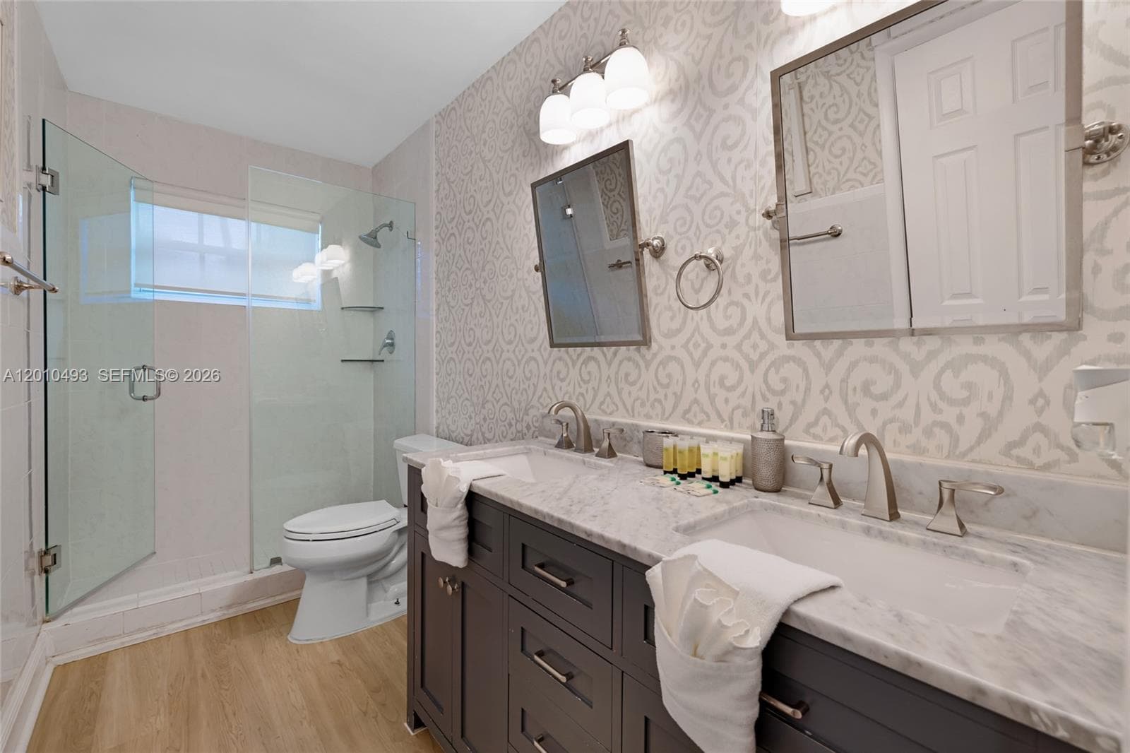 7711 Coquina Dr, North Bay Village FL 33141 — 29