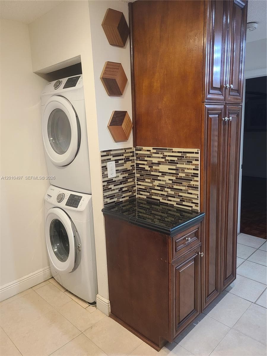 7565 SW 153rd Ct # 14, Miami FL 33193 — 12