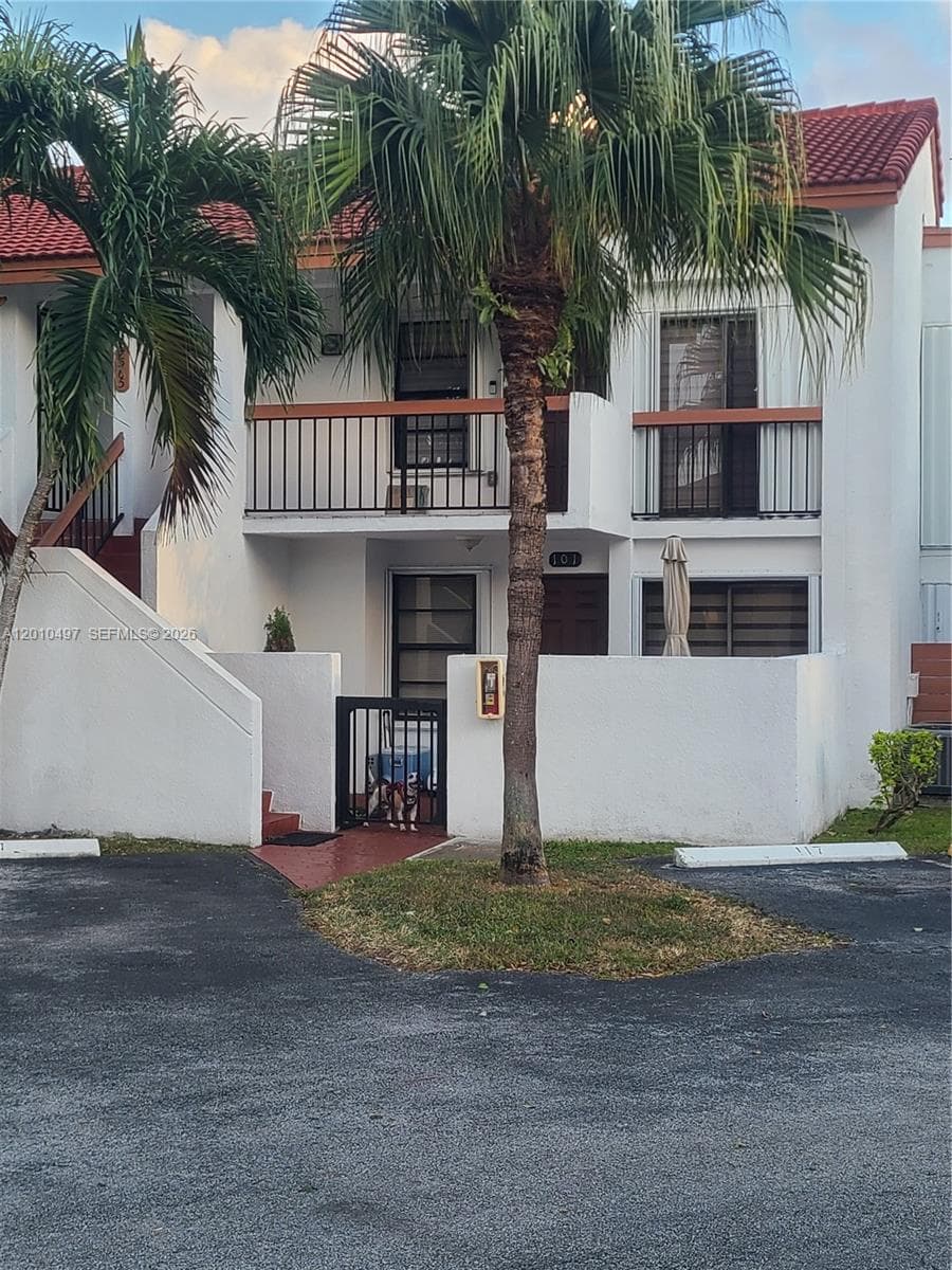 7565 SW 153rd Ct # 14, Miami FL 33193 — 1