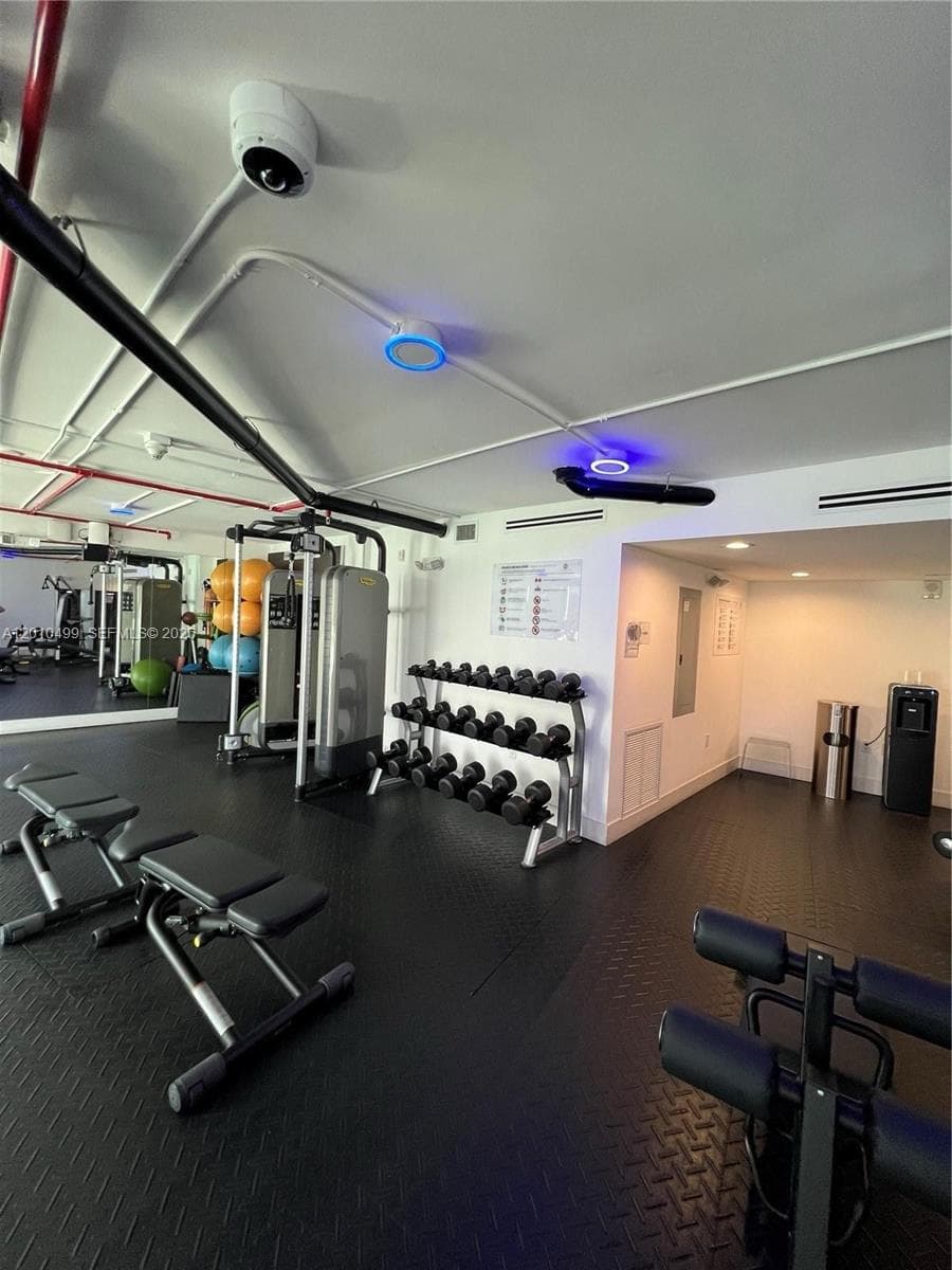 6700 Indian Creek Dr # 701, Miami Beach FL 33141 — 26