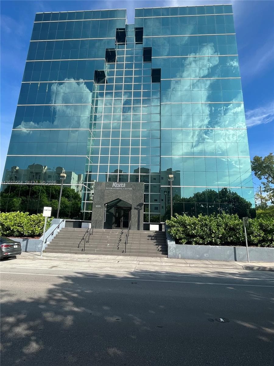 2121 SW 3rd Ave # 200, Miami FL 33129 — 4
