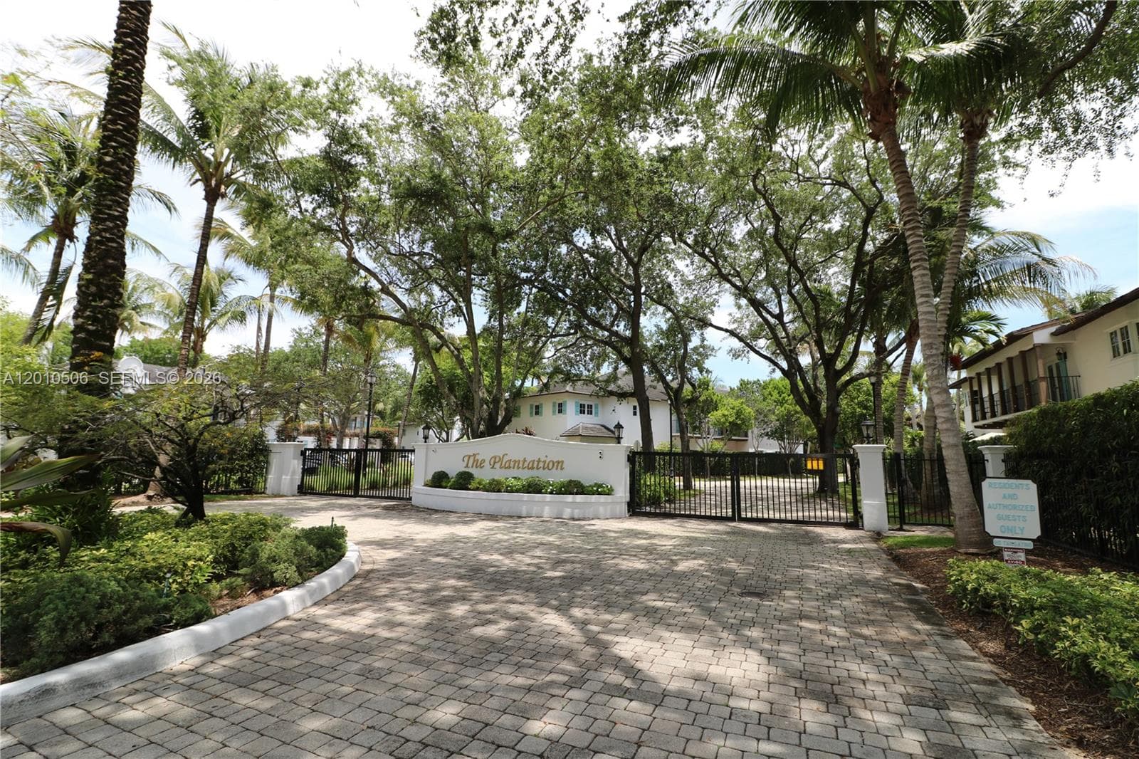 7961 SW 110th Ter, Miami FL 33156 — 2