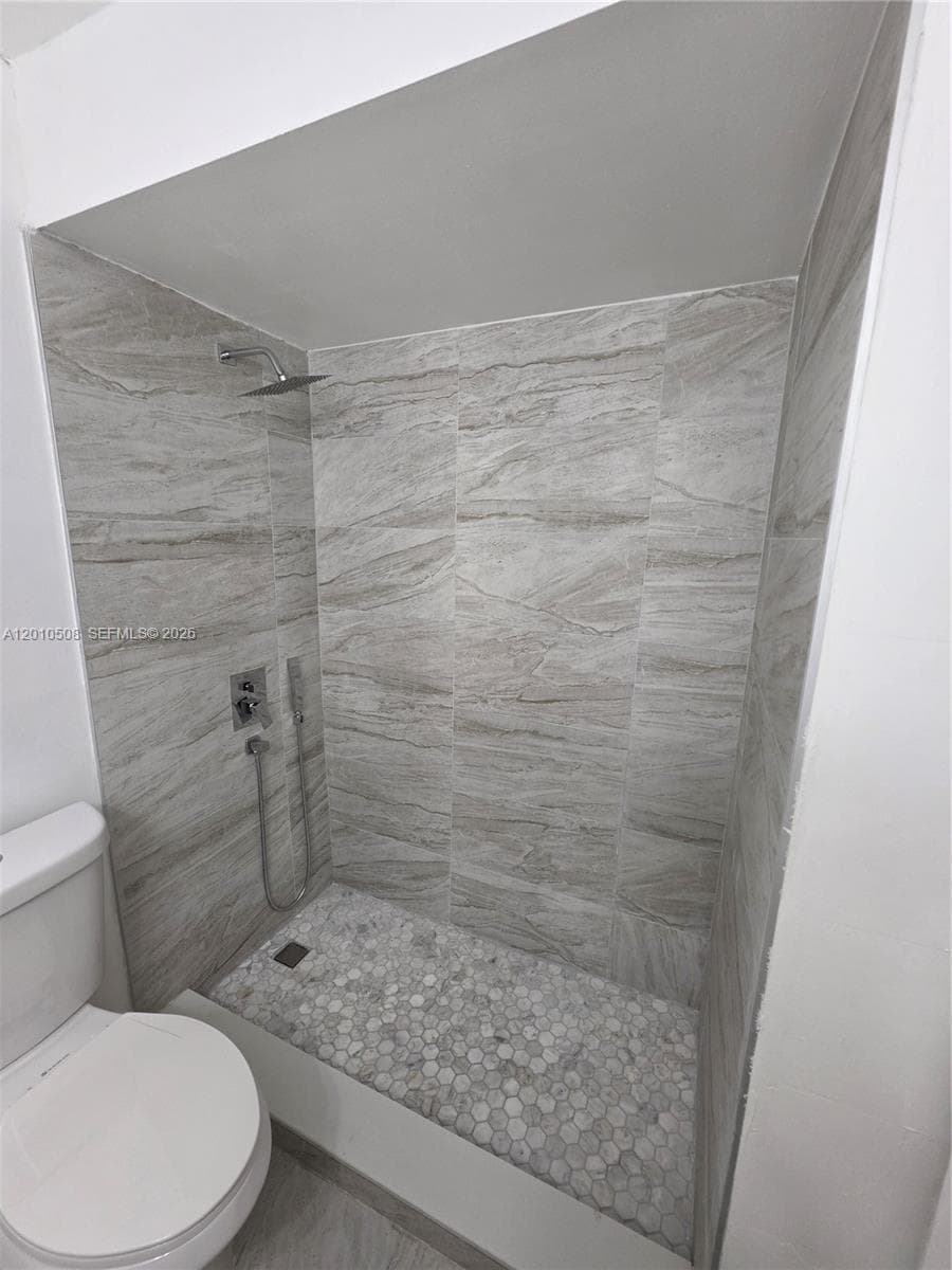 14775 SW 83rd Ln # 14775, Miami FL 33193 — 9