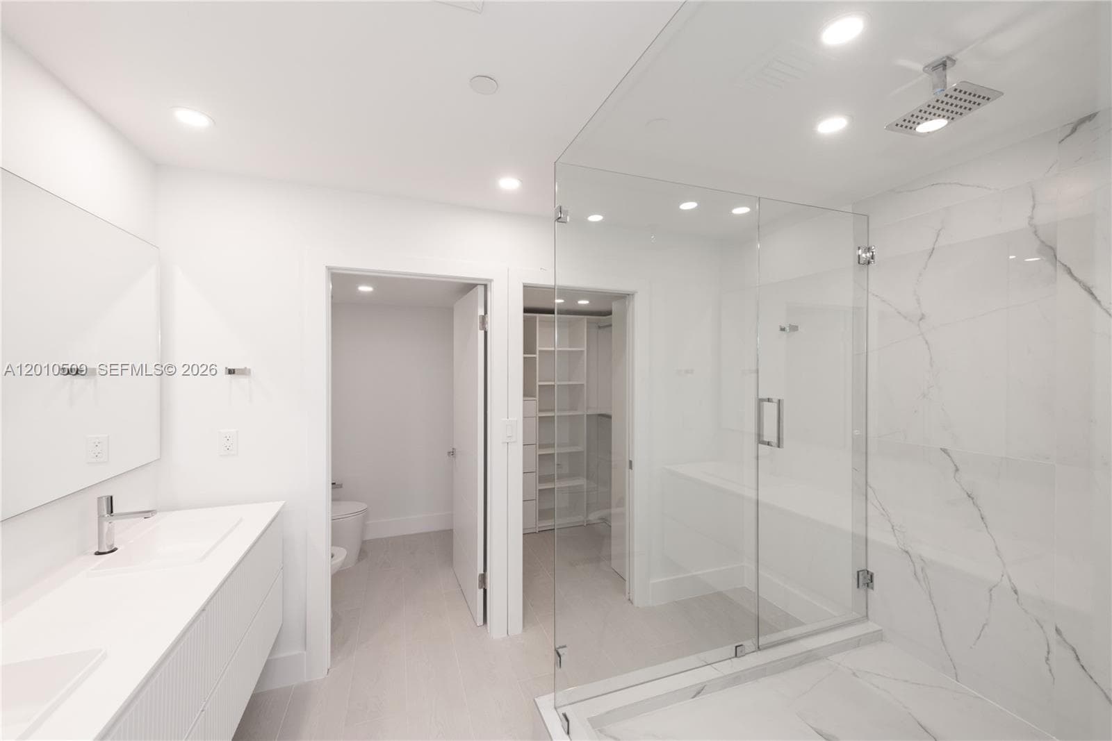 151 Crandon Blvd # 241, Key Biscayne FL 33149 — 16