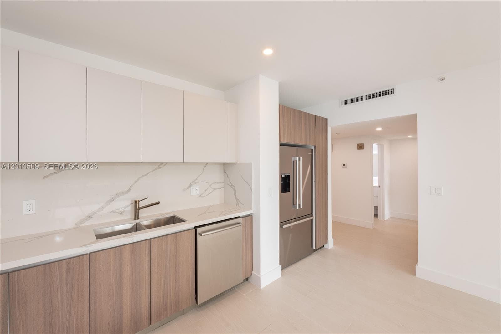 151 Crandon Blvd # 241, Key Biscayne FL 33149 — 7