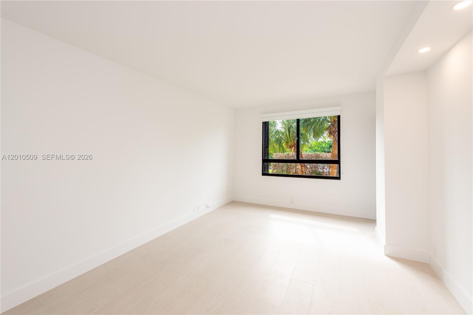 151 Crandon Blvd # 241, Key Biscayne FL 33149 — 9