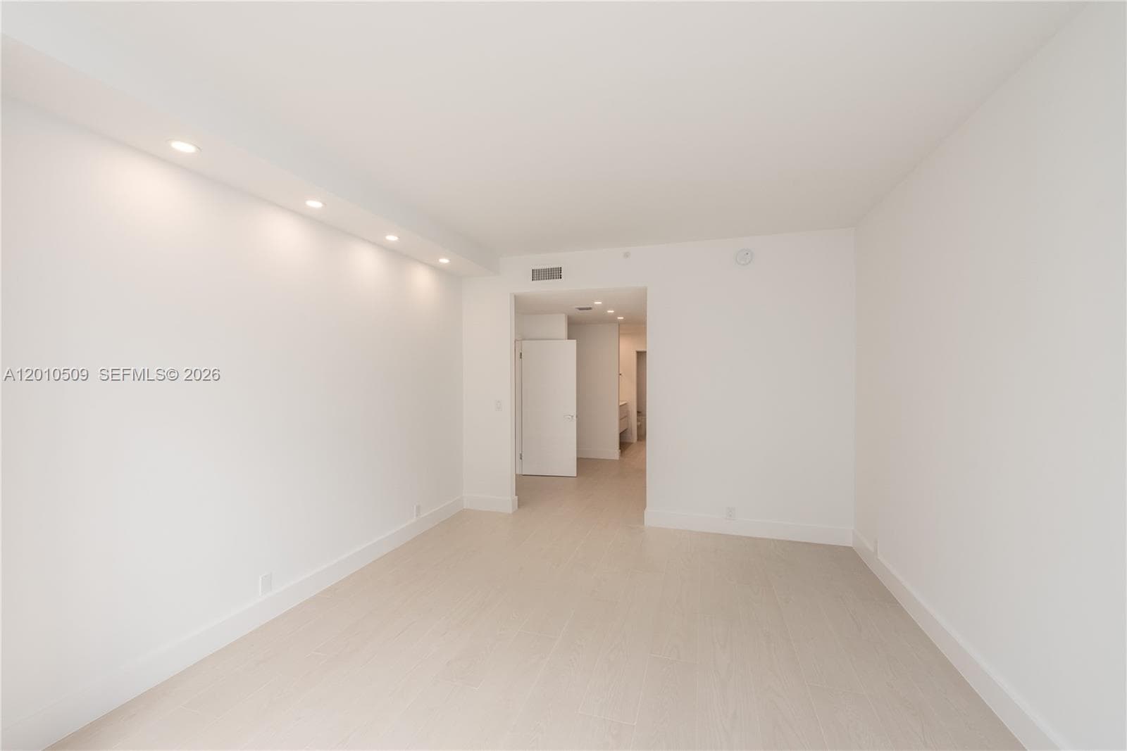 151 Crandon Blvd # 241, Key Biscayne FL 33149 — 11