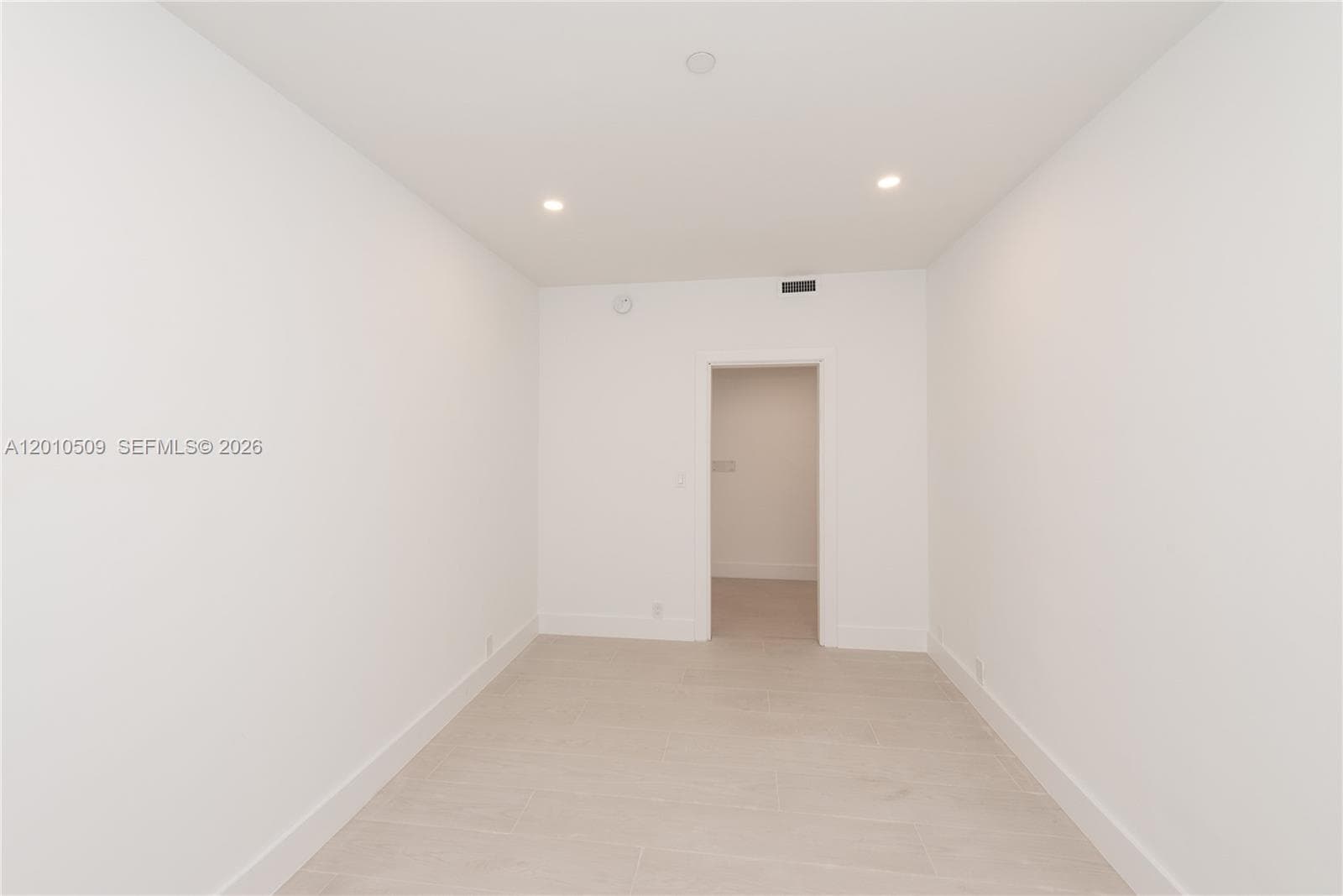 151 Crandon Blvd # 241, Key Biscayne FL 33149 — 25