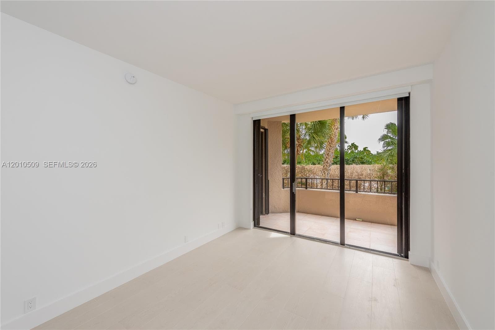 151 Crandon Blvd # 241, Key Biscayne FL 33149 — 21