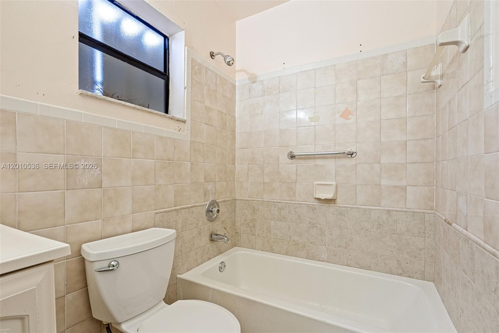 2331 W 66th Pl # 201, Hialeah FL 33016 — 27