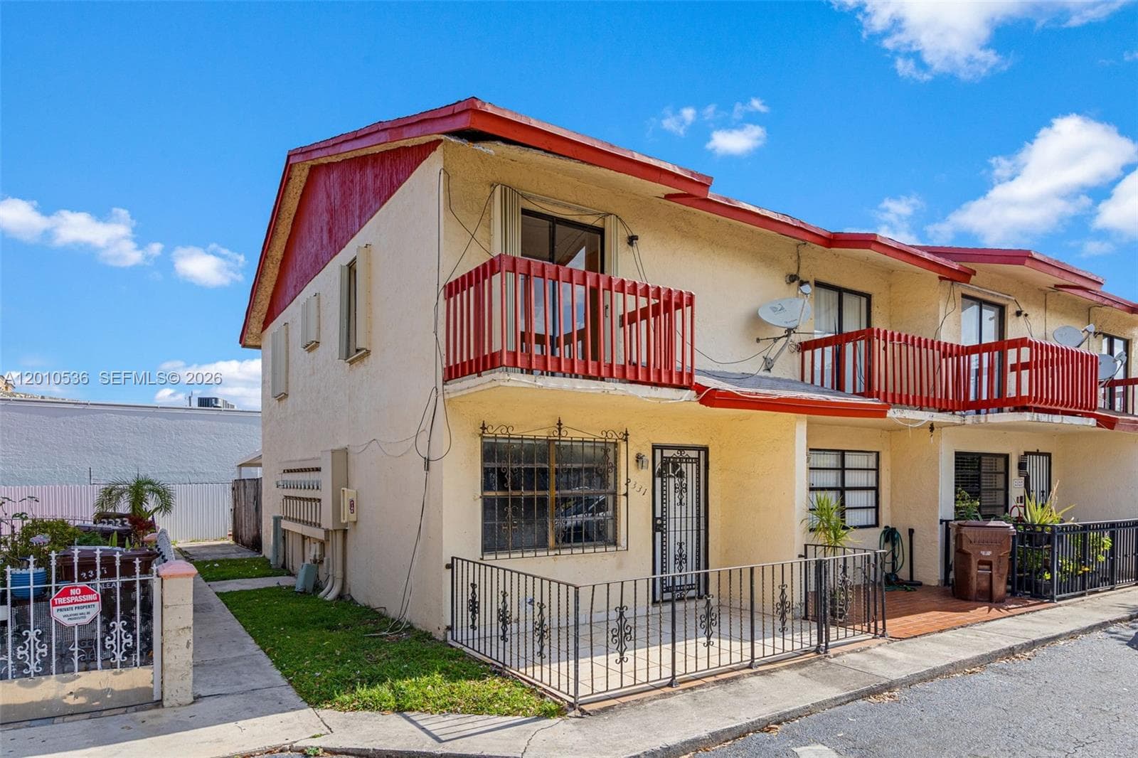 2331 W 66th Pl # 201, Hialeah FL 33016 — 2