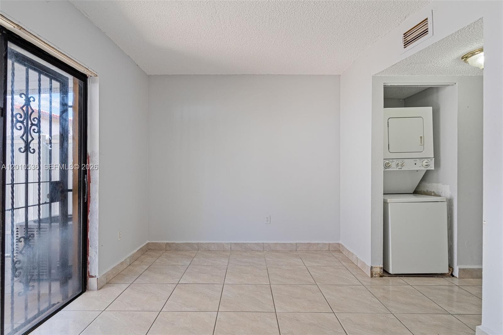 2331 W 66th Pl # 201, Hialeah FL 33016 — 16
