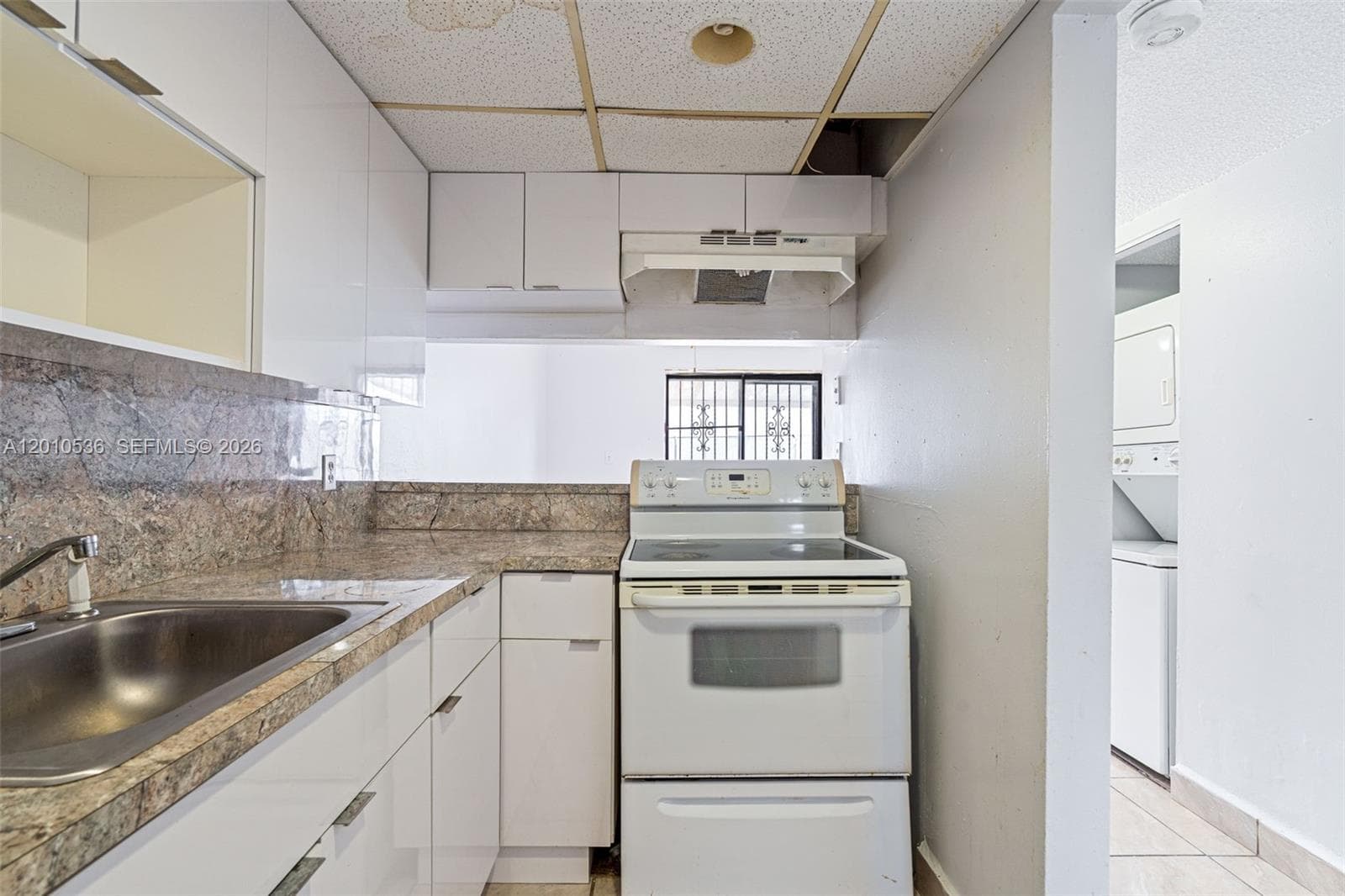 2331 W 66th Pl # 201, Hialeah FL 33016 — 12