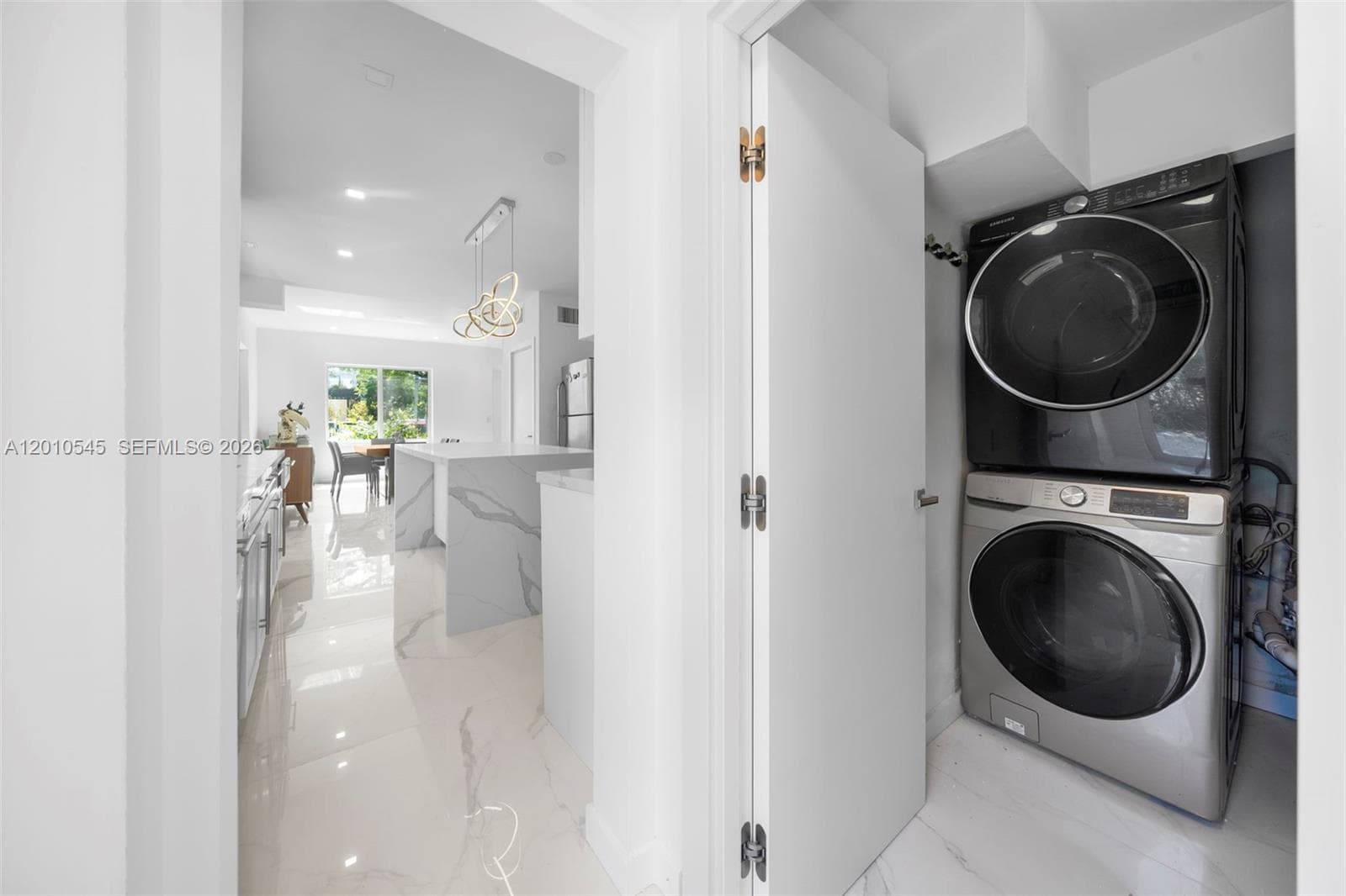 5824 Alton Rd, Miami Beach FL 33140 — 23