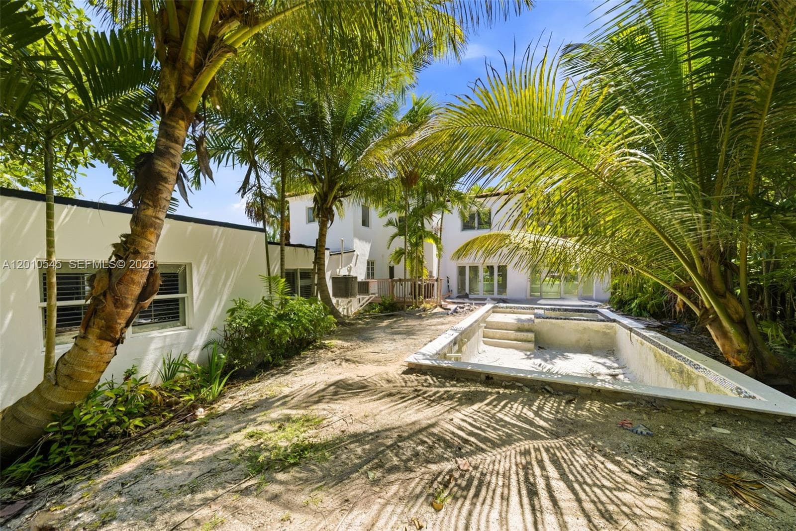 5824 Alton Rd, Miami Beach FL 33140 — 7