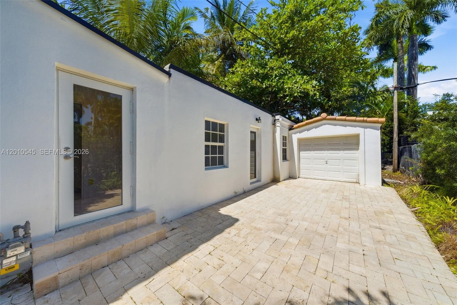 5824 Alton Rd, Miami Beach FL 33140 — 8