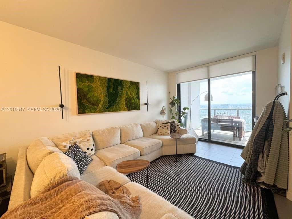 1600 NE 1st Ave # 3312, Miami FL 33132 — 9