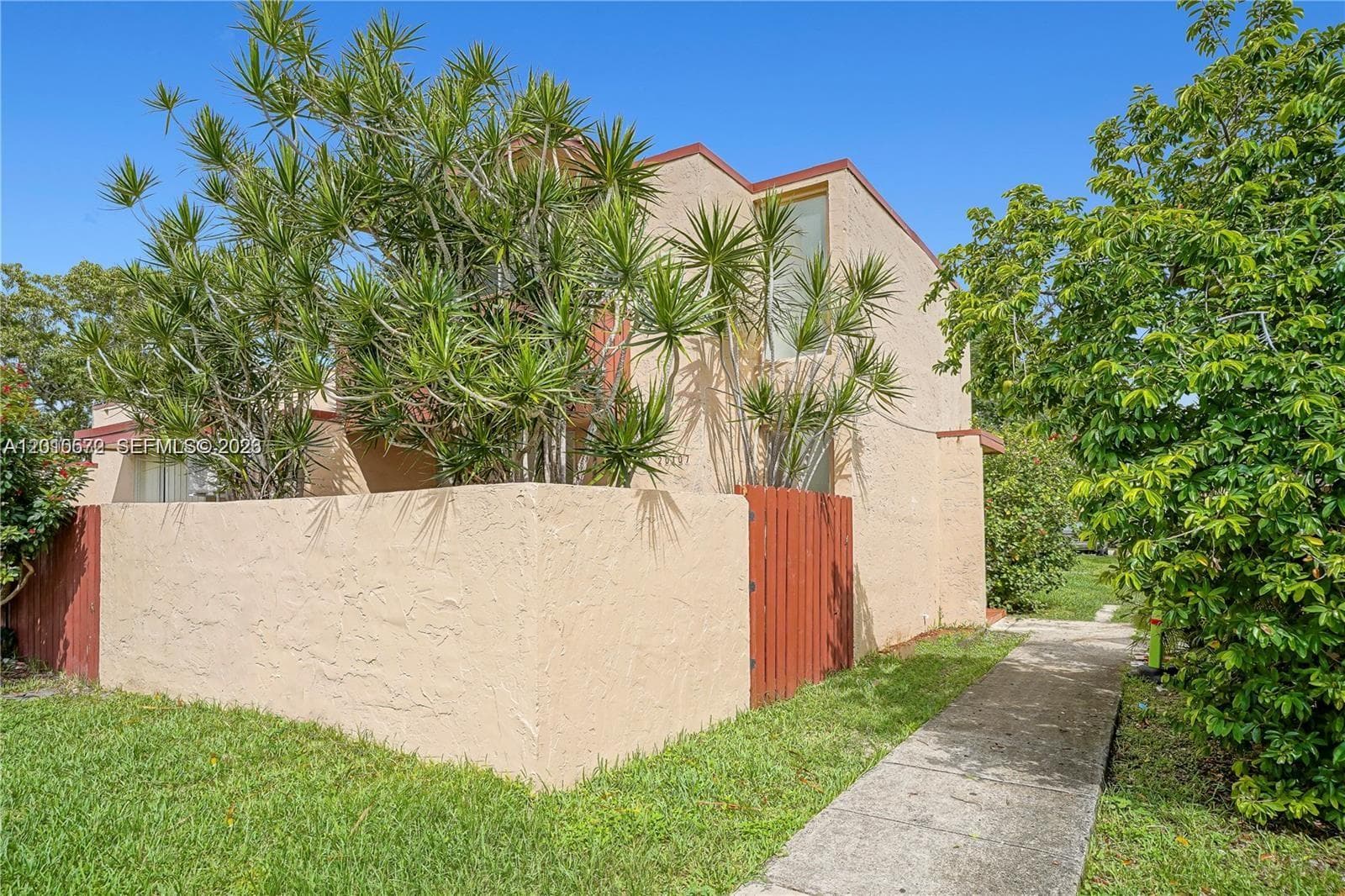 Villas At Cutler Ridge, Miami, FL — 2