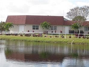 20310 NE 2nd Ave # 5, Miami Gardens FL 33179 — 1